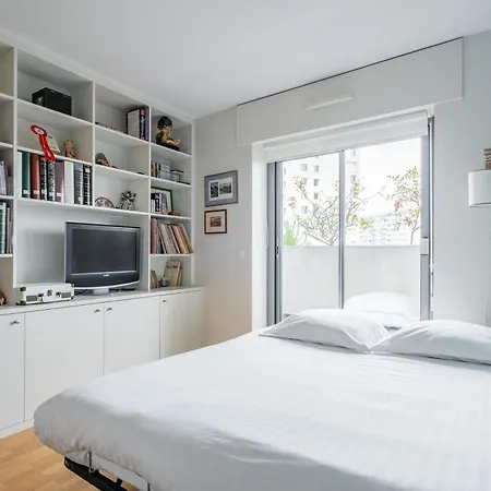 Veeve - Aligre Heights Paris